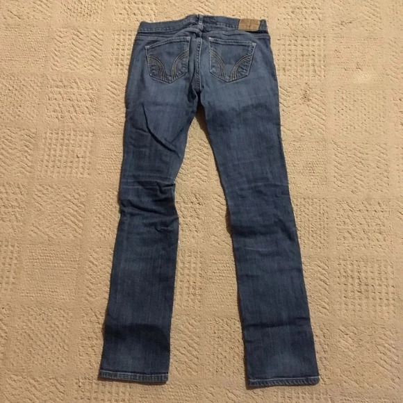 Hollister  jeans size 1S - Picture 2 of 3